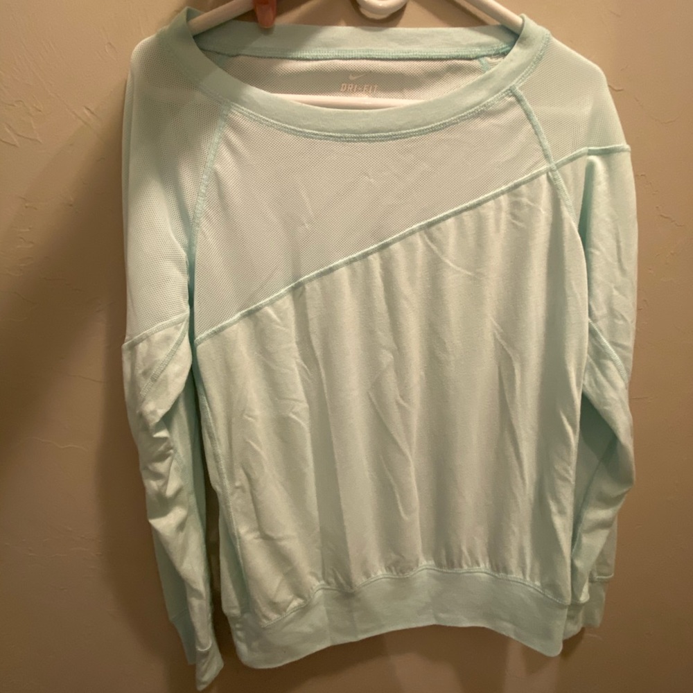 Nike Long Sleeve size Medium